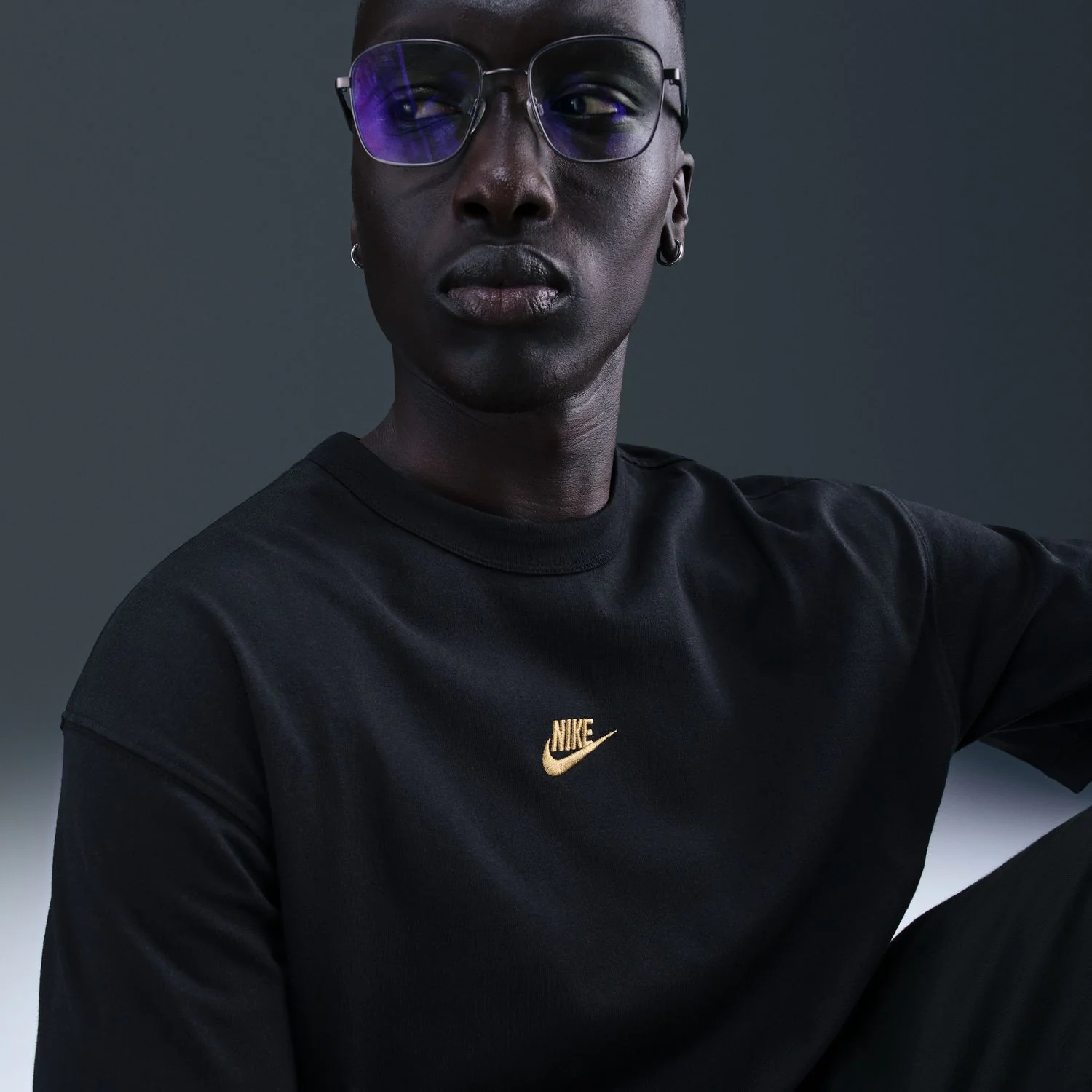 HW Essential Tee -Mens - Image 4