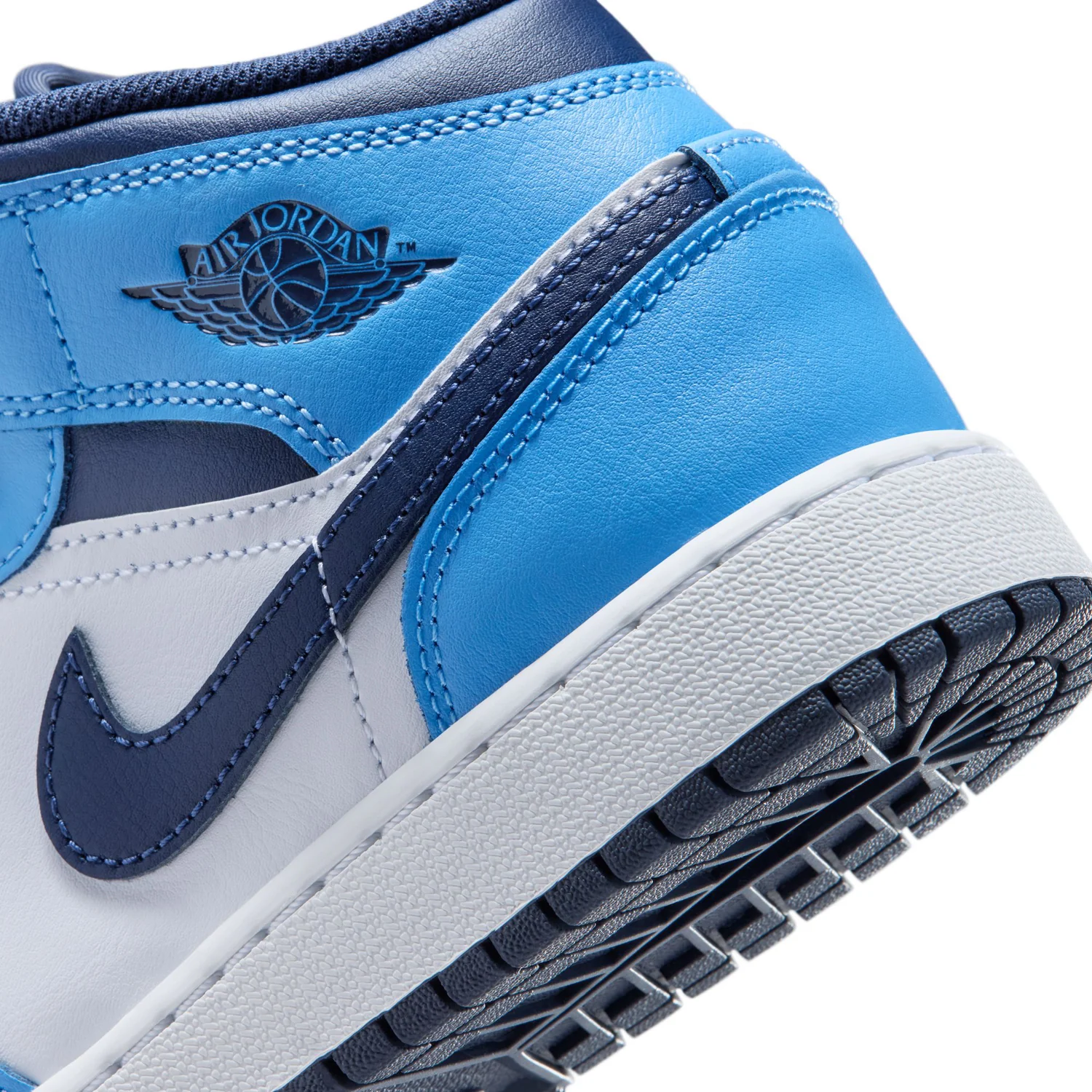 AJ 1 Mid -Youth - Image 7
