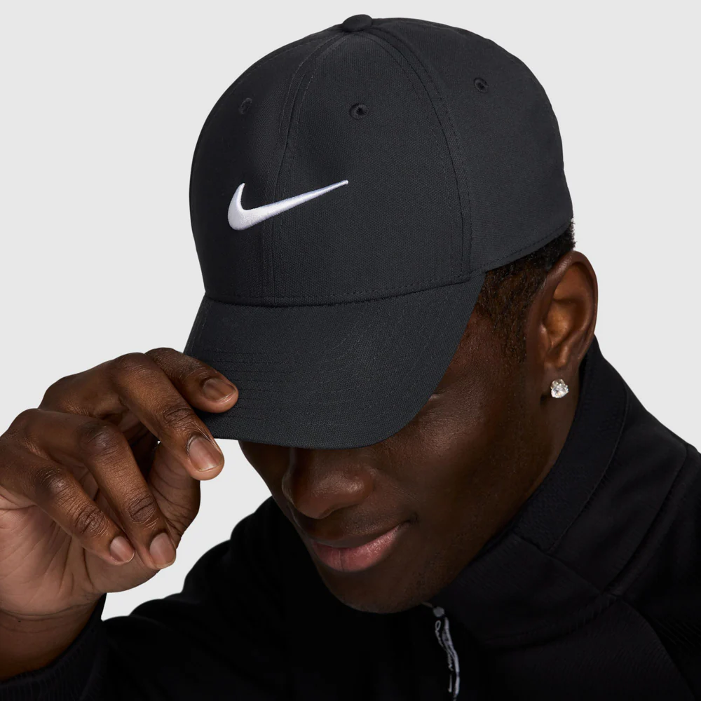Nike Dri-Fit Club Cap Structured Swoosh Performance Strapback - Image 3