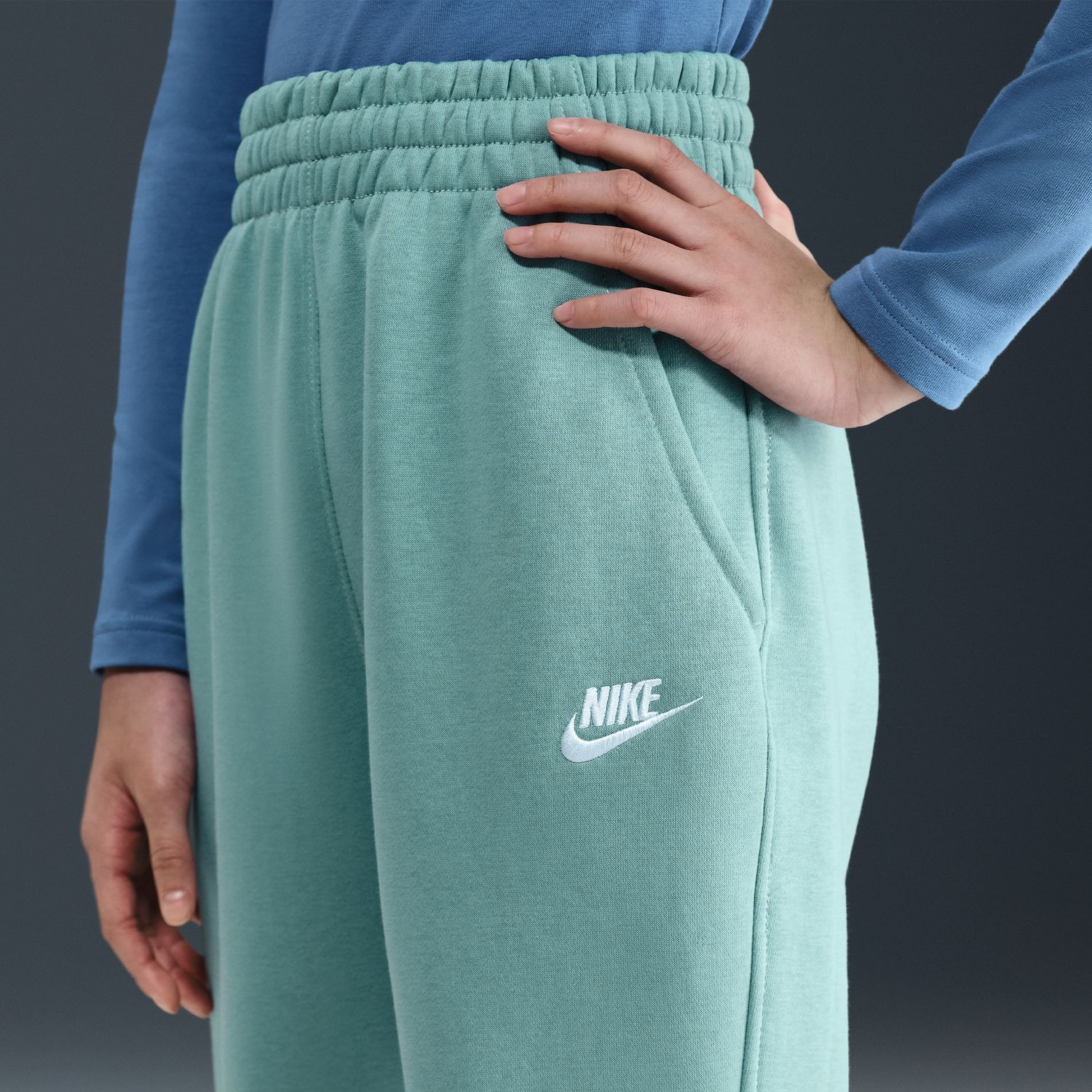 Club Fleece Loose Pant - Youth - Image 3