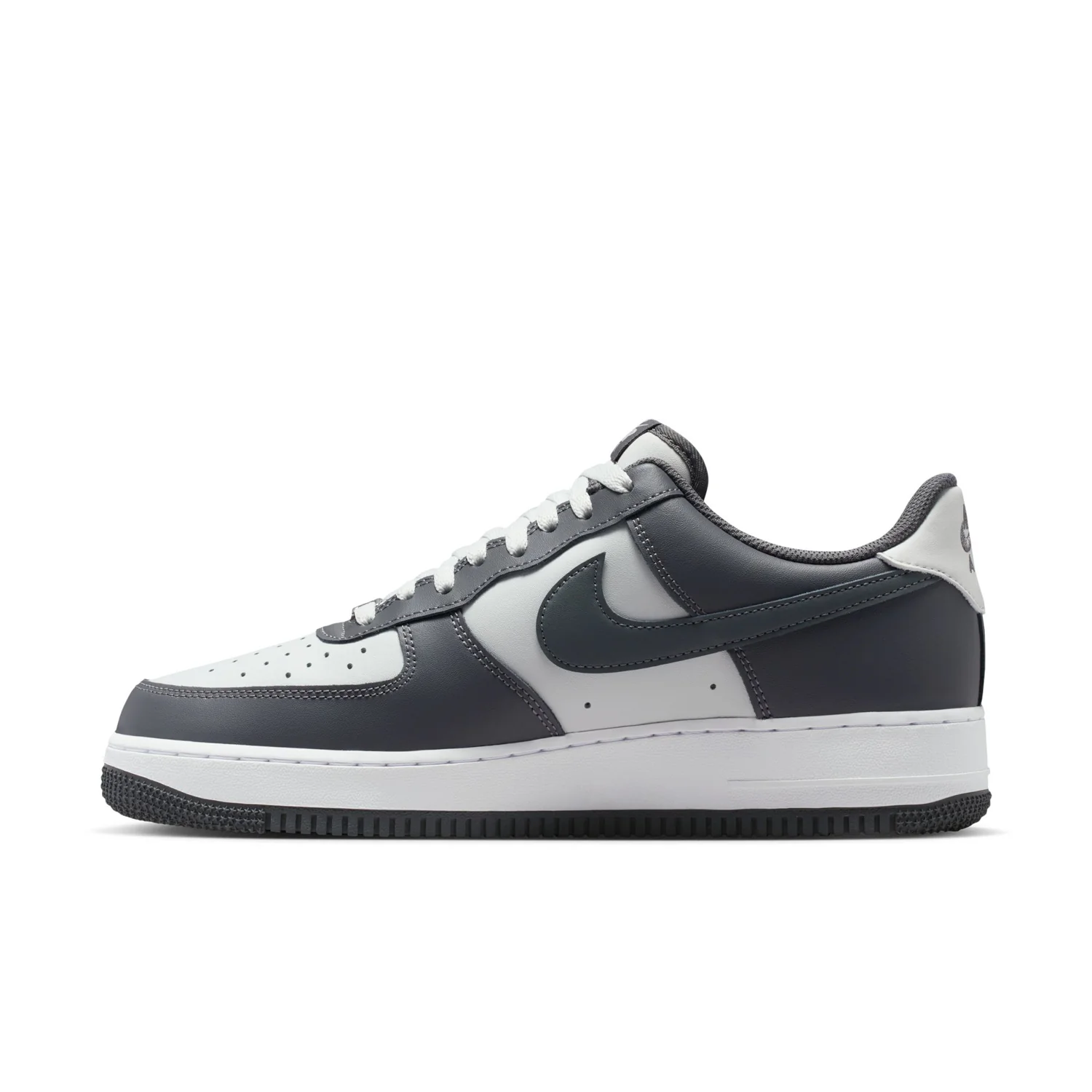 Air Force 1 Low 07 - Mens - Image 5