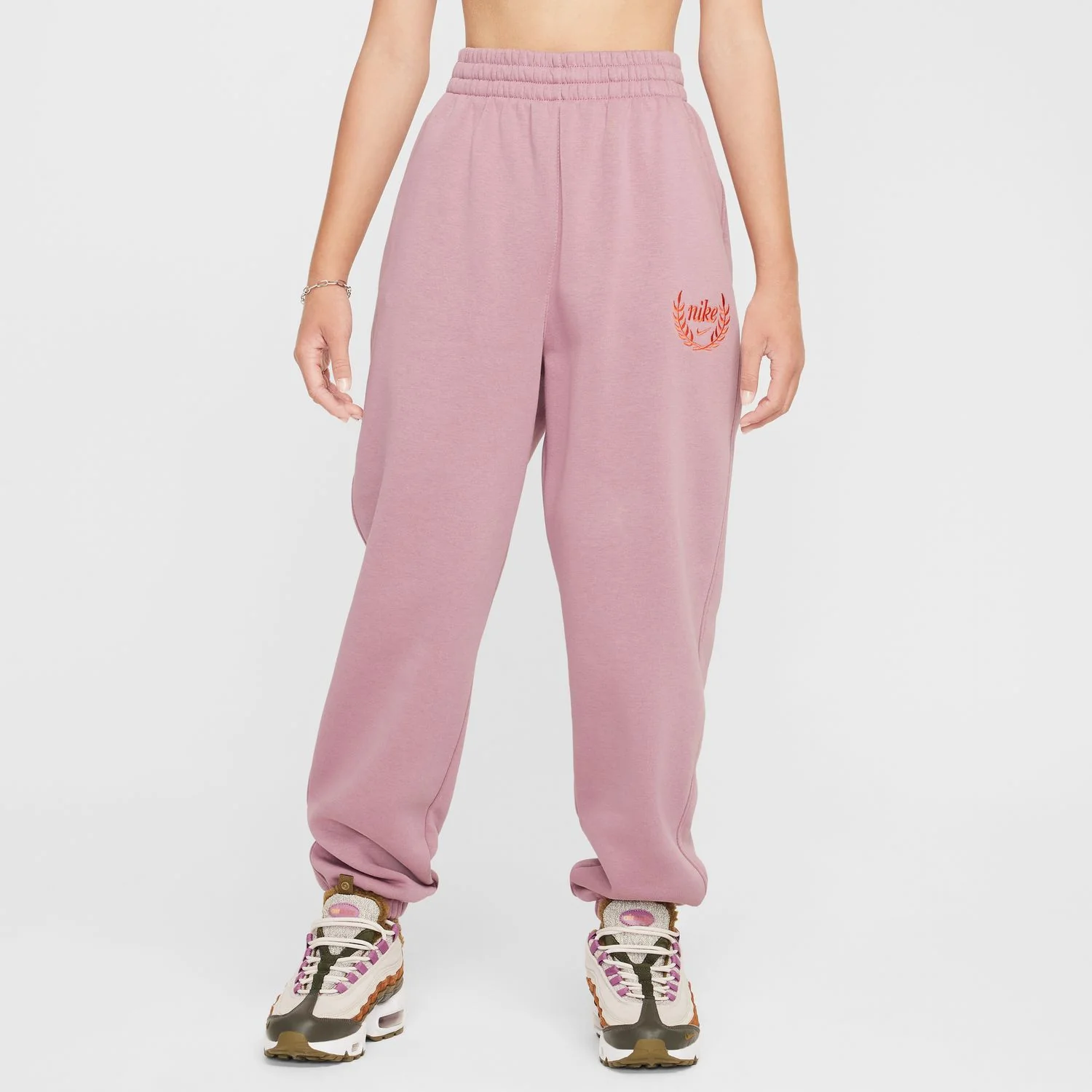 Club Fleece Loose Graphic Pant - Youth - Image 2