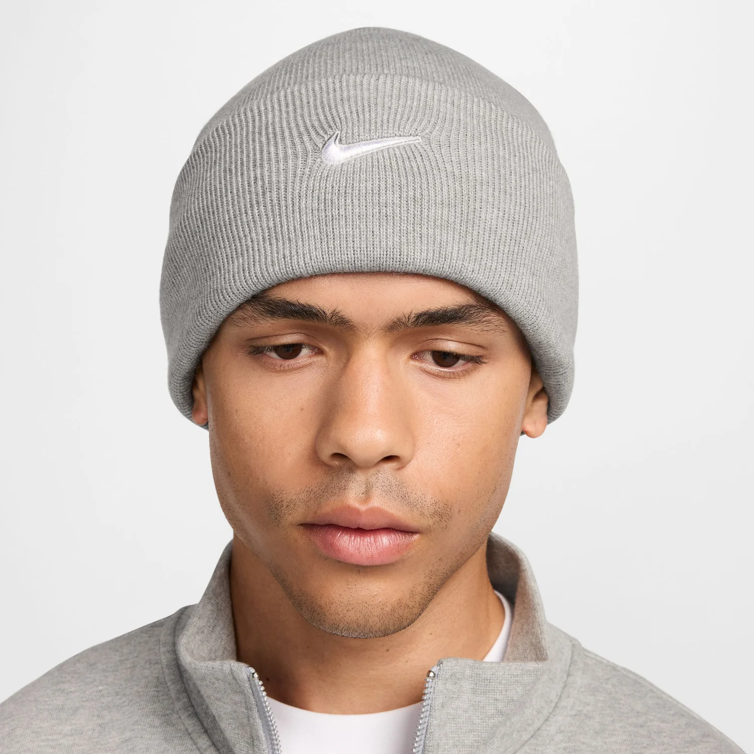 Nike Peak Tall Cuff Futura Beanie - Image 2