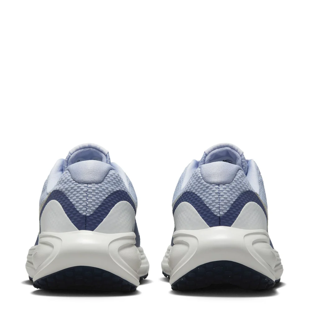 Revolution 8 - Womens - Image 5