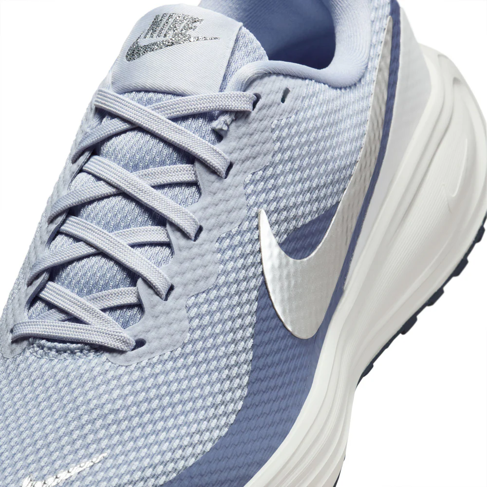 Revolution 8 - Womens - Image 6
