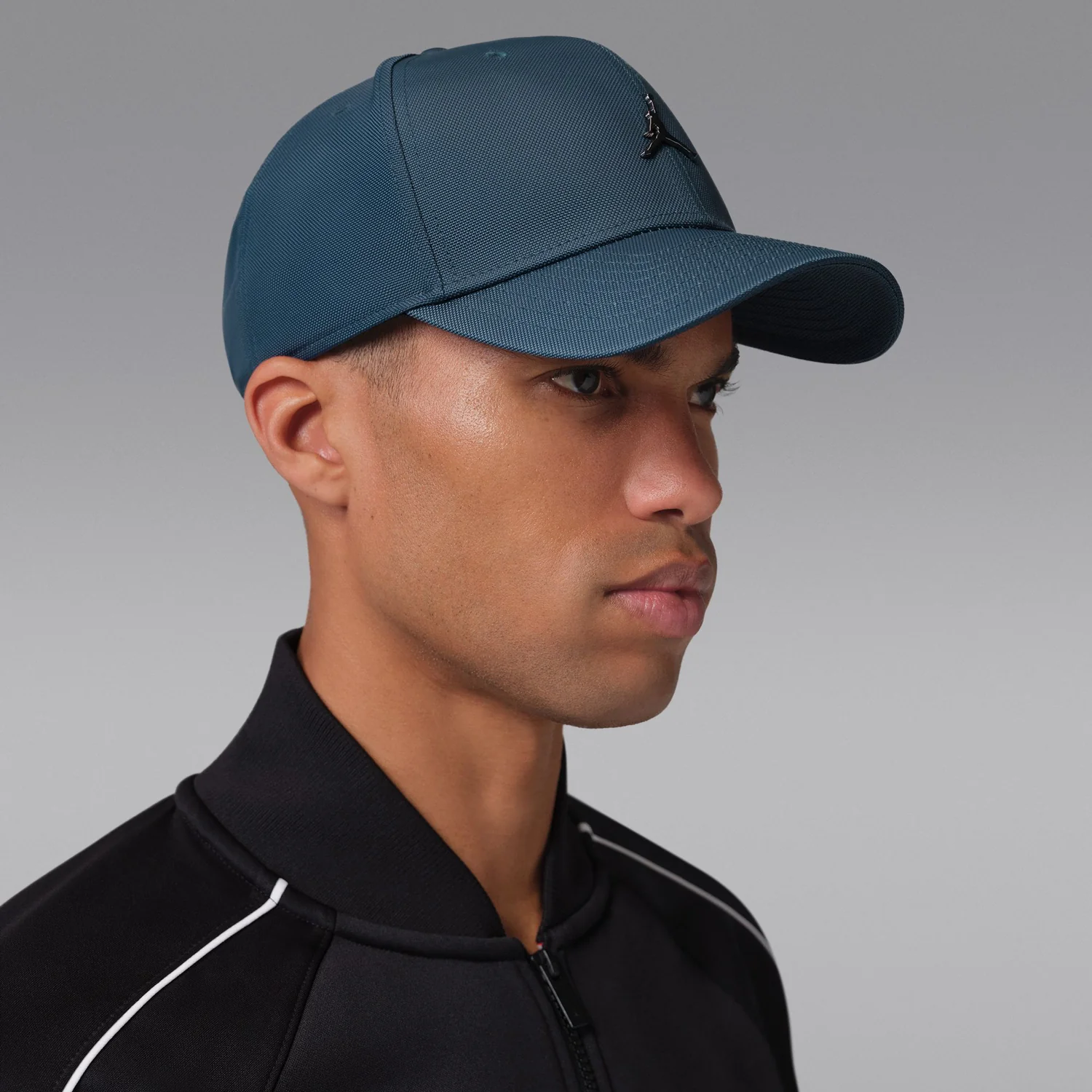 Jordan Rise Cap Structured Curved Bill Metal Jumpman Strapback - Image 3