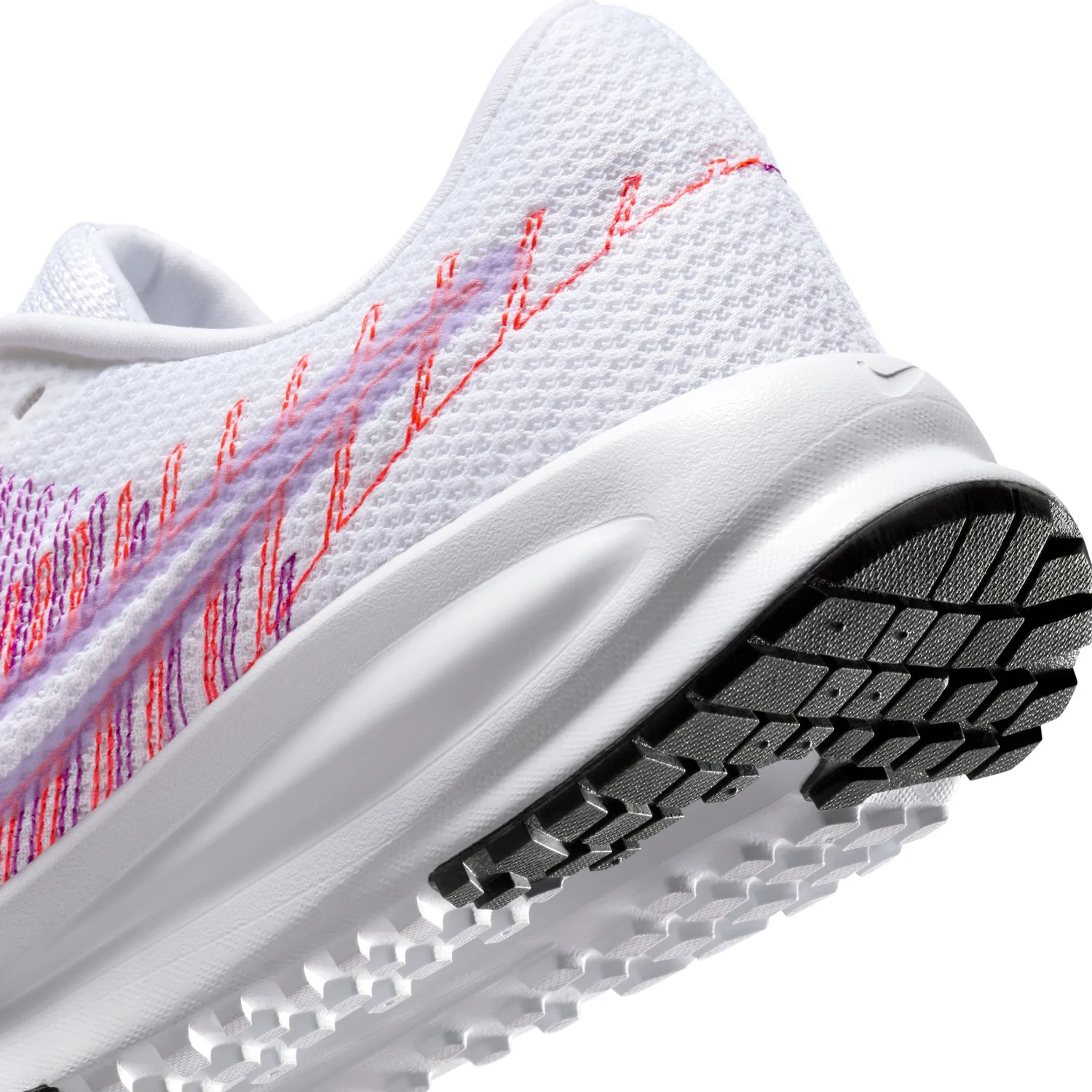 Run Defy - Womens - Image 8