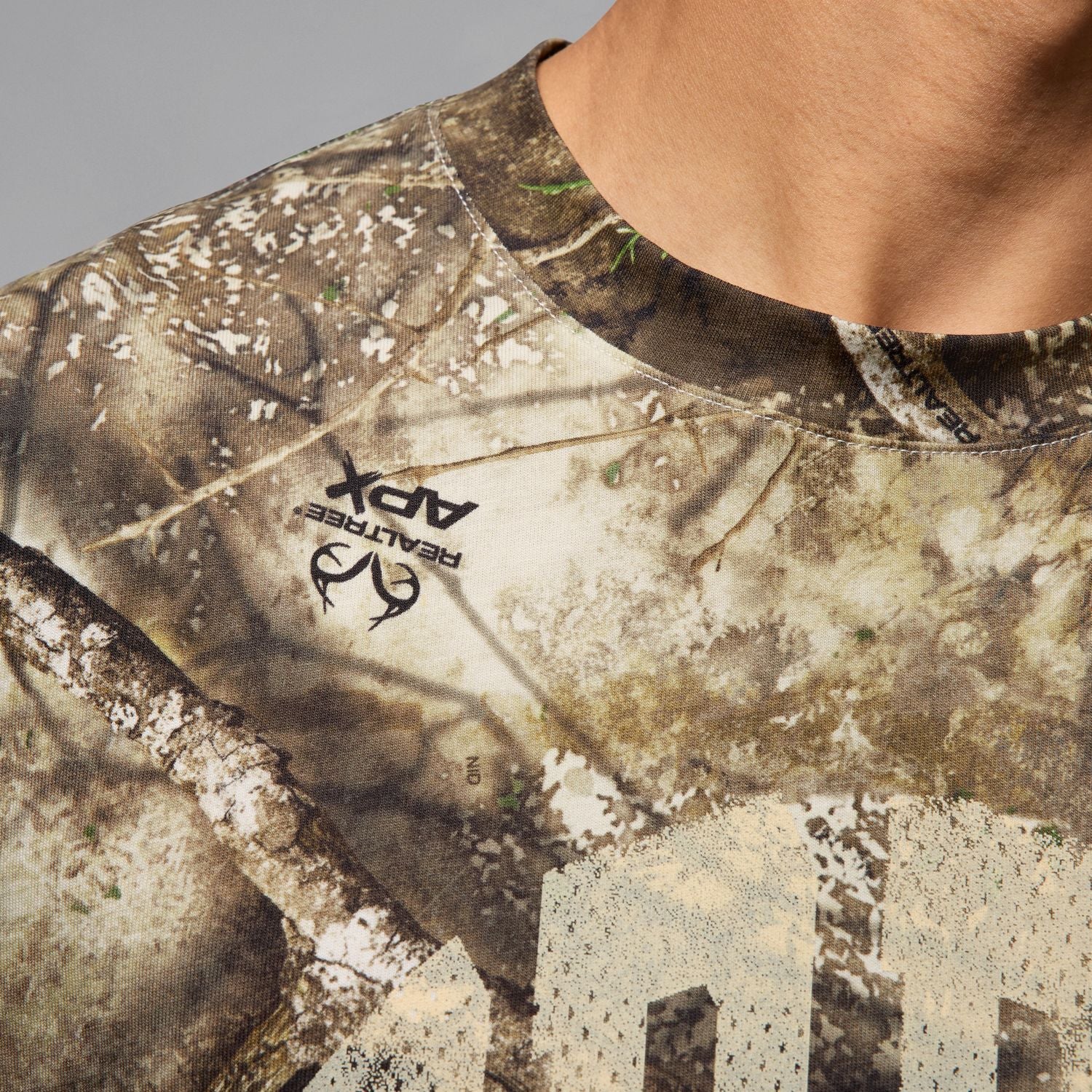 Realtree AOP Tee -Mens - Image 4