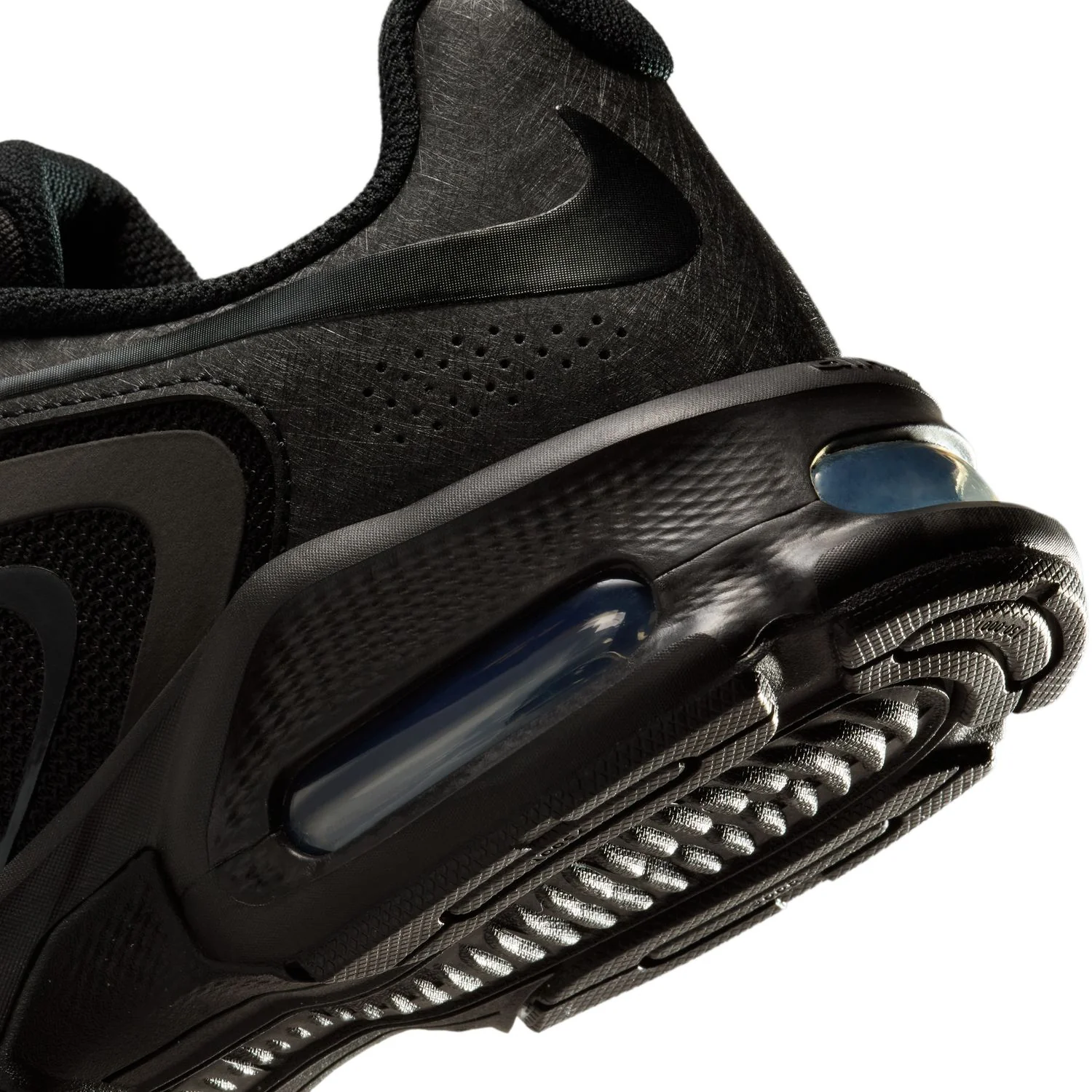 Air Max Fire - Womens - Image 8
