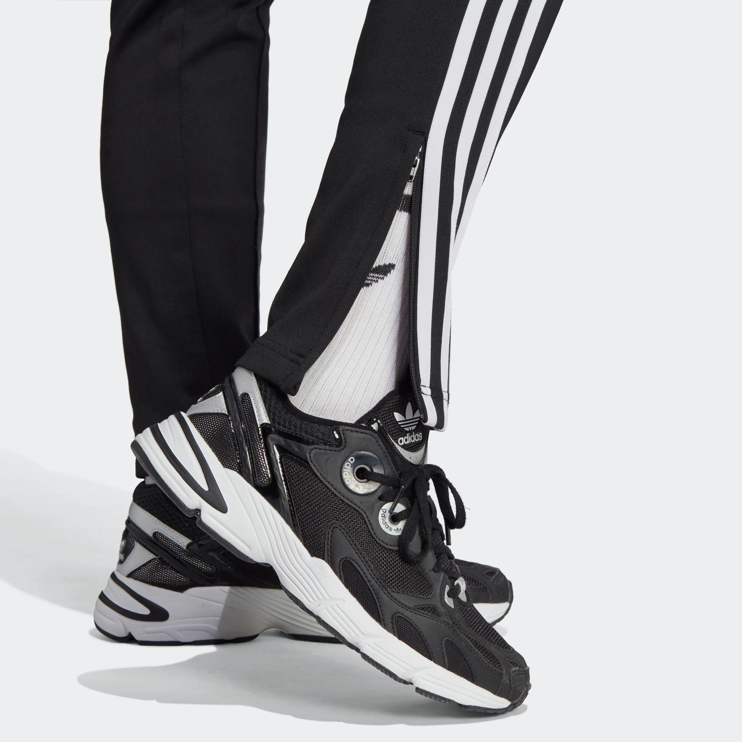 Superstar Track Pant - Womens - Image 7