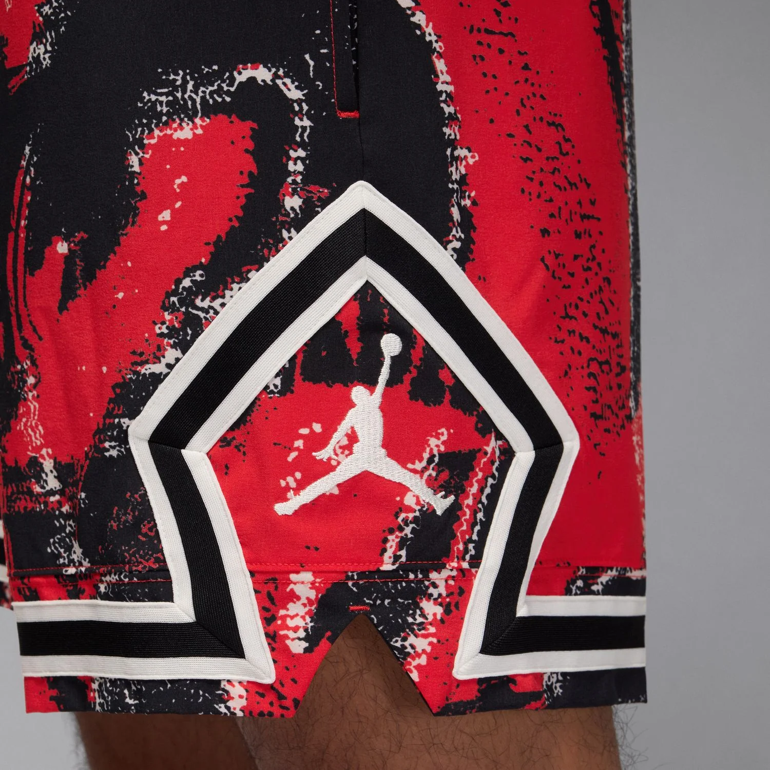 AOP Diamond Short -Mens - Image 6
