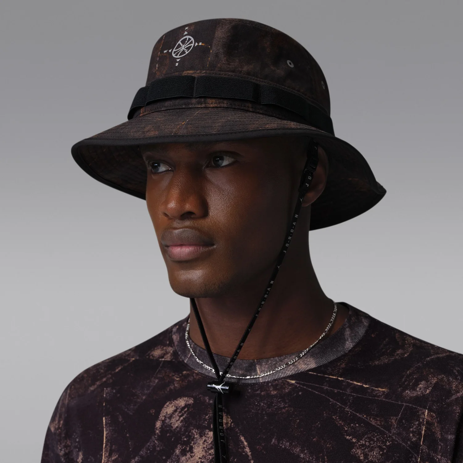 Jordan Apex Utility AOP Hike Mike Bucket - Image 3