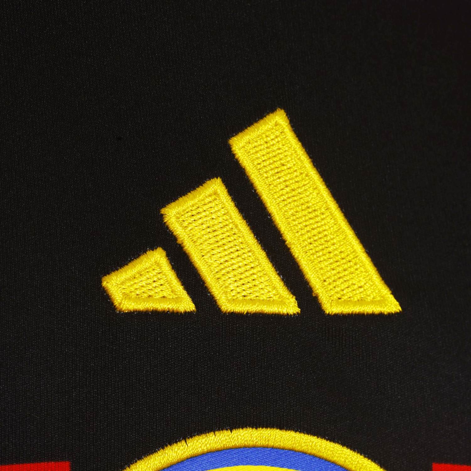 Club America 25/26 Home Jersey - Youth - Image 3