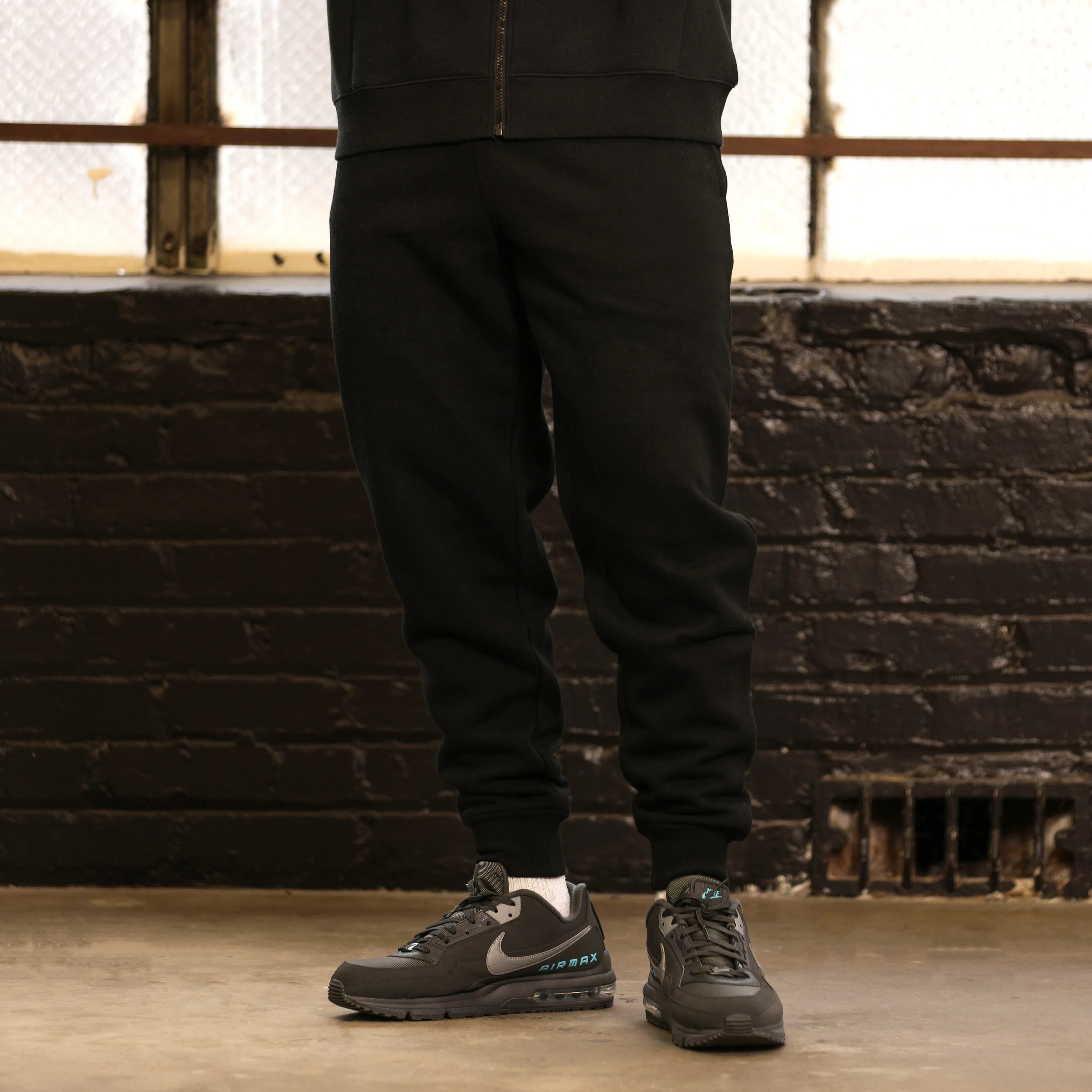 Classic Fleece Jogger - Mens - Image 3